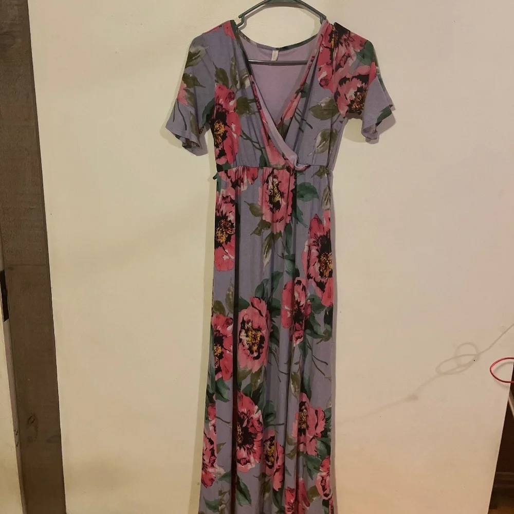 Pinkblush - Picture 1 of 3